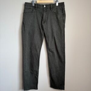34 Heritage Men's Courage Mid-Rise Straight Casual Pant Gray 36/32 Twill Stretch